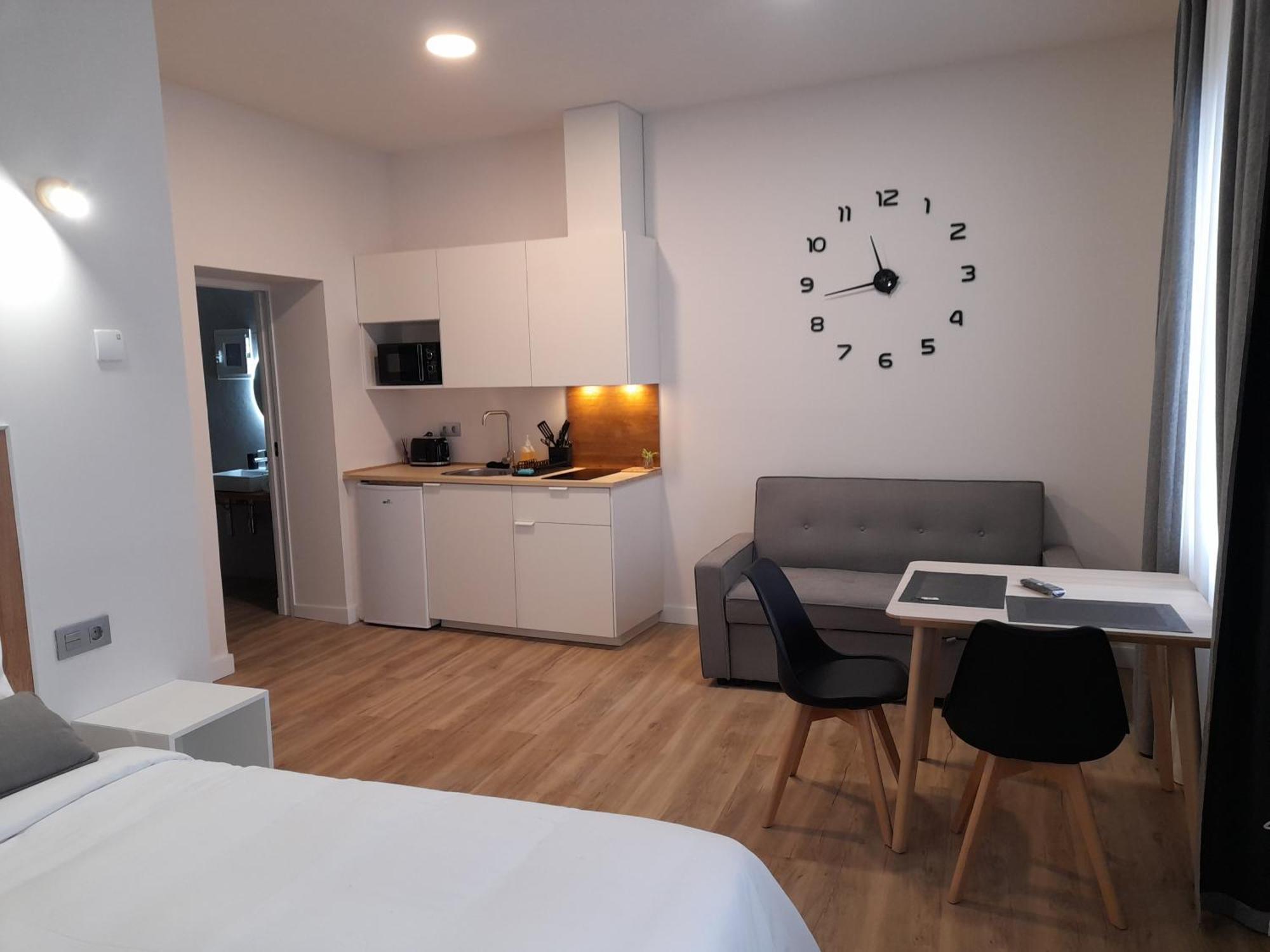 Apartamentos Recunchos Ουρένσε Εξωτερικό φωτογραφία